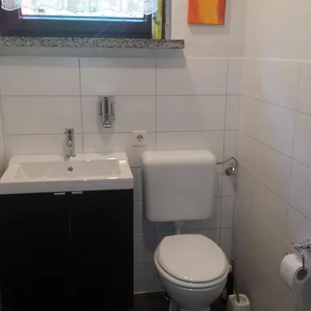 Prázdninový dům Ruhiges Mit Gemuetlicher Terrasse By Interhome *